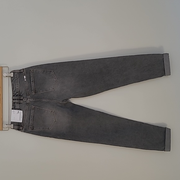 Kancan *NWT* MOM Jeans high waist relaxed thigh tapered leg patch detail Sz 24 - Picture 8 of 13